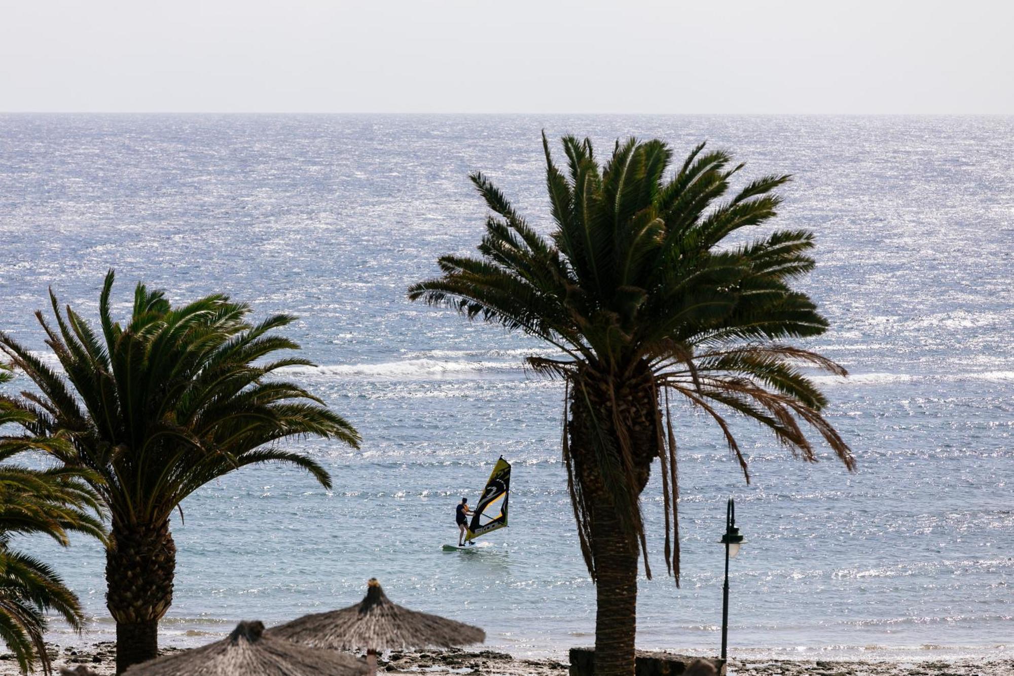 Hd Beach Resort Costa Teguise Esterno foto